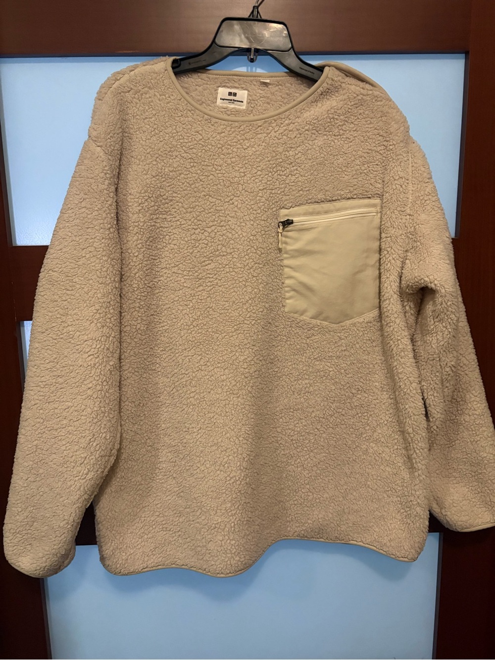 Uniqlo Men’s Cream Sherpa Crewneck with Zip Pocket